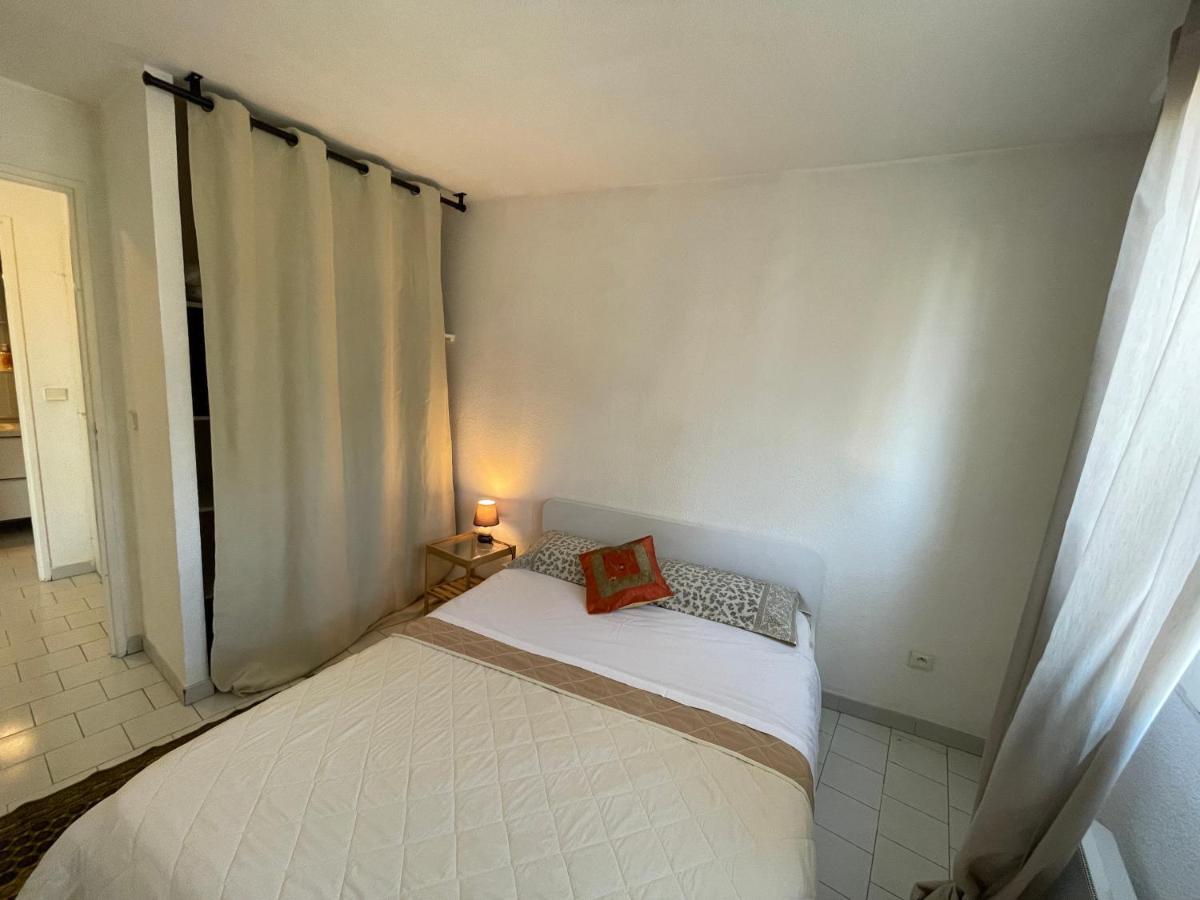 Apartment Port Cogolin With Garden View Grimaud Exteriör bild