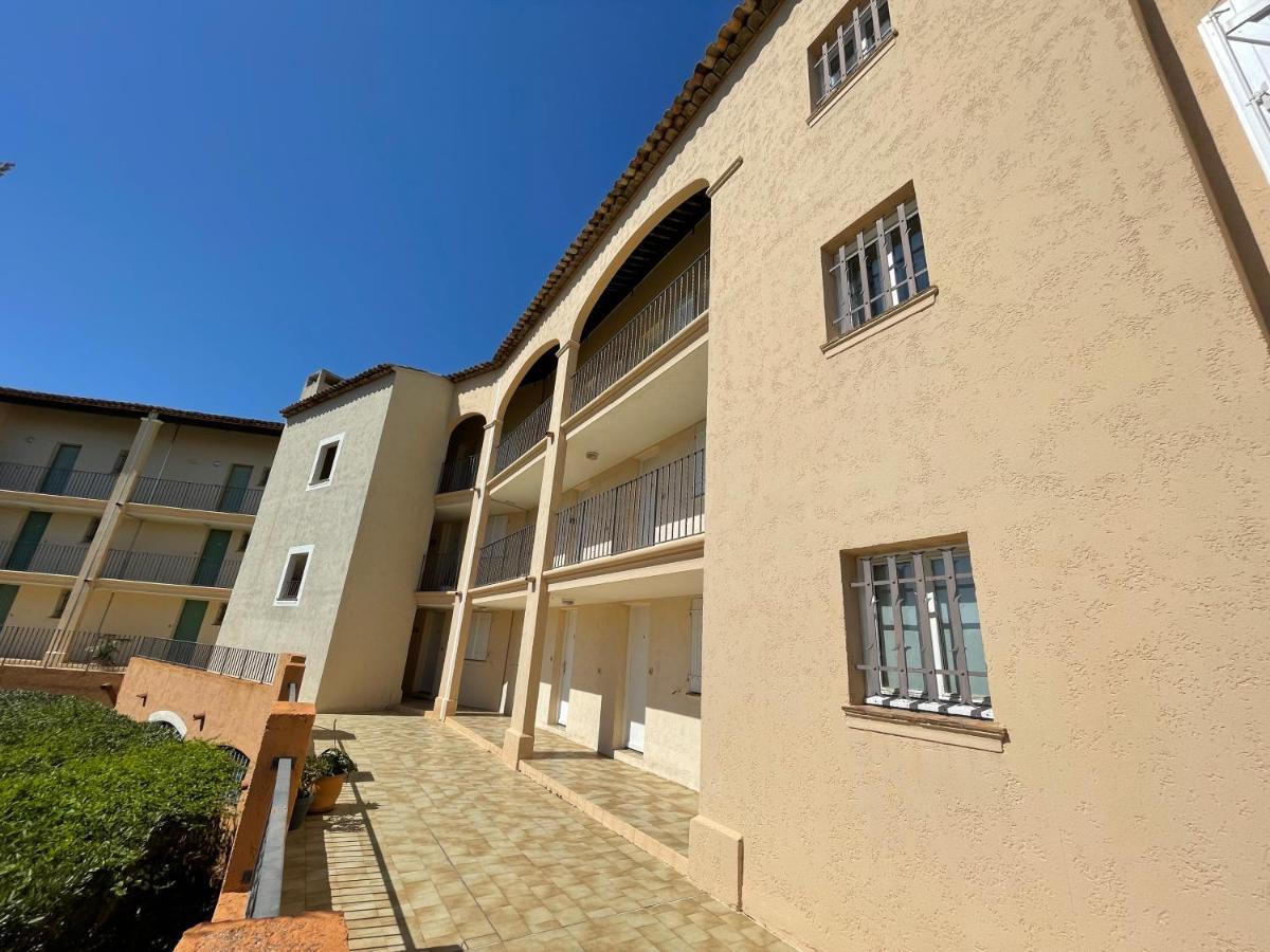 Apartment Port Cogolin With Garden View Grimaud Exteriör bild